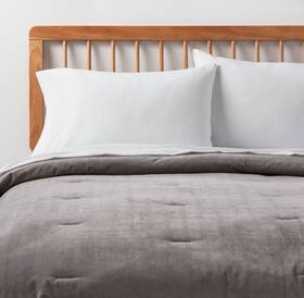 Room Essentials 198850430105 Queen Size Gray Corduroy Plaid Quilted Microfiber Comforter