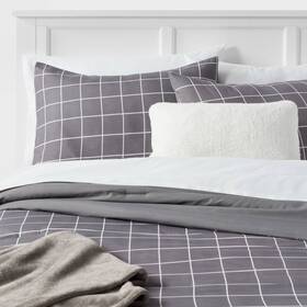81801948 Room Essentials 5pc Full/queen Grid Print Reversible Decorative Comforter Set With Throw