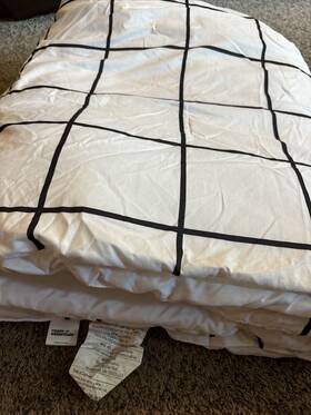 89195883 Room Essentials Twin/twin Extra Long Printed Comforter Set Black/white -