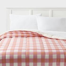 89619140 Room Essentials Faux Shearling Microfiber Reversible Comforter -
