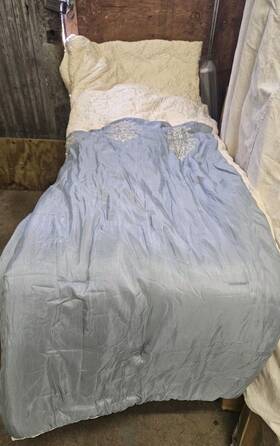 Rn83364 Royal Heritage Home Teal Cream Comforter Set Of 6. 100 Inch 89 . Ml1
