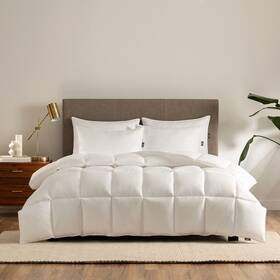 Serta 081806615032 Down Illusion All Season Hypoallergenic Alternative Comforter With