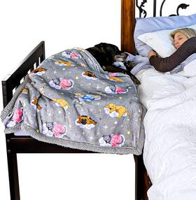 Sleepy Hippo 313023050021 Sweet Dreams Bedding Set - Soft Sherpa And Fleece Reversible Blanket Plush Pillow