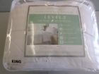 380msrp Stripe Lightweight Comforter 2 Damask Club Level Charter King