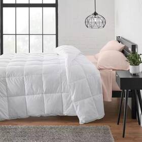 Stylewell 445036612637 Medium Weight White King Down Alternative Comforter