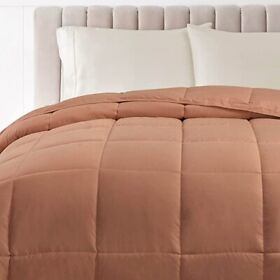 Superior Classic All-season Down Alternative Comforter With Baffle Box