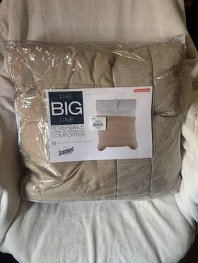 The Big One 081806711758 Reversible Down Alternative Comforter Full/queen Tan Heather