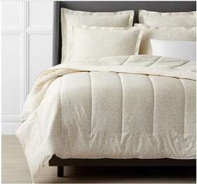 50697e The Company Store Legends Hotel Stencil Leaf Botanical Sateen Comforter -queen