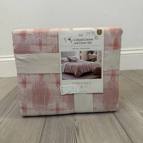 Threshold 197543871089 New King Yarn Dye Ikat Duvet Cover And Sham Set Ivory/mauve -