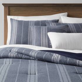 83905622 Threshold 5-piece Comforter Set Herringbone Decorative Pillows