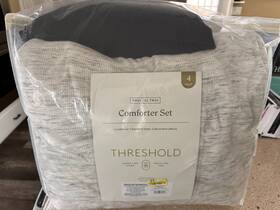 83905624 Threshold 4-piece Comforter And Decorative Pillows Set Waffle Gray Twin/twinxl