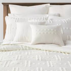83905665 Threshold 8pc Queen Lenoir Tufted Broken Stripe Comforter Bedding Set White -