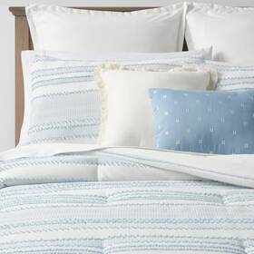 83905684 Threshold 8pc Full Clipped Jacquard Stripe Comforter Set Blue -