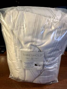 85261541 Threshold Twin/twin Extra Long Cotton Woven Stripe Comforter And Sham Set White/light Gray