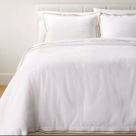 86298205 Threshold Studio Mcgee Comforter Set Cotton Slub Quilted White/camel Queen
