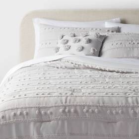 91962141 Threshold 8pc Queen Clipped Stripe Poms Comforter And Sheet Set Gray -