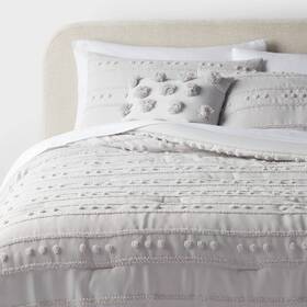 91962144 Threshold 8pc King Clipped Stripe Poms Comforter And Sheet Set Gray -