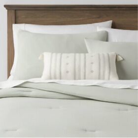 Threshold King Comforter Set Green 4 Piece Sage
