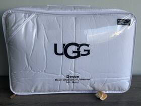 Ugg Australia 008889005703 Devon Down Alternative Full/queen Comforter In White 90 Inch X New