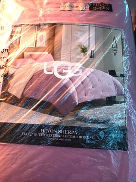 Ugg Australia 008889261277 Devon Sherpa 3-piece Reversible Full/queen Comforter Set In Verbena