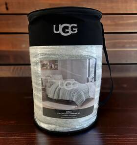 Ugg Australia 008889307913 Luxury Atlas Super Soft 3pc. Full/ Queen Comforter Set Clear Creek Mint New