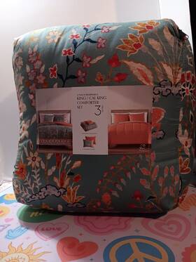 Vilano 679610905779 3-pc. Reversible Comforter Set King/cal King 106x90