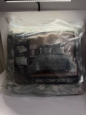 Wallis 679610858488 3 Piece King Comforter Set
