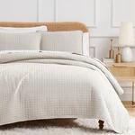 Queen Full Bedding Set Microfiber Quilt Pillow Shams Easy Care Soft Refresh New. Fixed Price $83.58.
