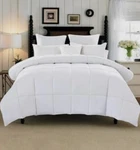Unikome Medium Weight Extra Softgoose Downfeather Fibercomforter Full/queen $300. Fixed Price $148.00.