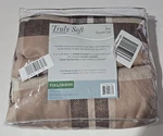 Full/queen 3PC Plaid Duvet Cover Set - Truly Soft New. Fixed Price $15.00.