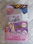 Nickelodeon Jojo Siwa Follow Your Dreams 3 Piece Bed Sheet Set Twin (new). Fixed Price $14.50.