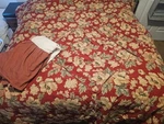 Ralph Lauren Chaps Elizabeth Floral Queen Comforter 4PC Set Reversible 73277. Fixed Price $80.00.