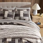 Eddie Bauer 3PC Full/queen Antique Quilt Bedding Set Brown King. Fixed Price $39.99.