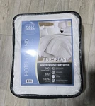 Hotel Grand Luxury Basic Bedding European White Down Comforter Full/queen. Fixed Price $99.99.
