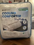 Below Zero Cooling King Comforter White Solid Polyester 106 X 90. Fixed Price $105.00.