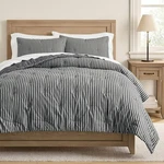 Pottery Barn Teen - Classic Stripe Comforter Popular. Fixed Price $94.55.