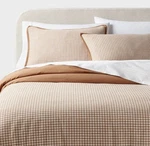 King Trad Mini Gingham Duvet And Sham Set Camel - Threshold New Rare. Fixed Price $55.00.