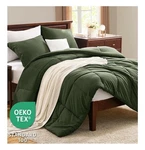 Cozylux Comforter Set Full Size 2 Pillow Cases 3 Piece Lightweight Olive Green. Fixed Price $30.00.