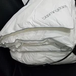 Bloomingdales My Luxe Down Alternative Comforter Full Queen Batiste Cotton Med. Fixed Price $199.99.