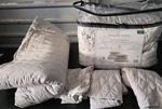 Jennifer Adams Reversible 5-PIECE Comforter Set Avery King Size 1796281. Fixed Price $99.99.