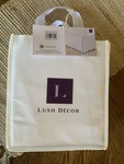 Nwt King Lush Decor Coastal Chic Scallop Edge Single Bed Skirt. Fixed Price $29.50.