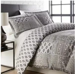 Southshore Fine Linens Global Patchwork Down Alt 3 Pc Comforter Set King. Fixed Price $89.95.