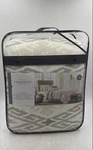 Threshold Multicolor Printed Classic Home Bedding 3PC Comforter Set. Fixed Price $7.99.