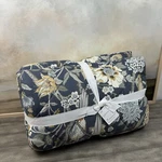 Pottery Barn Bloom Sateen Comforter Twin Blue Multicolor Nwt. Fixed Price $145.95.