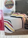 Pendleton Glacier Park Full/queen Set 1 Quilt + 2 Shams National Collection. Fixed Price $175.00.