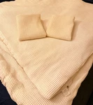 Sonoma King Size Comforter And Shams. Fixed Price $40.00.