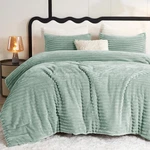 Cozylux Fluffy Queen Comforter Set Super Soft Faux Fur Sage Green .... Fixed Price $79.86.