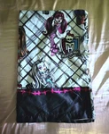 Mattel 2013 Monster High Ghouls Rule Twin Bedding Flat Sheet Only. Fixed Price $13.50.