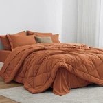 Queen Comforter Set 7 Pieces Terracotta Bed Bag Cabin Season. Fixed Price $89.99.