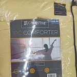 City Living King Comforter Yellow Breathable Fluffy All Seasons Easy Care. Fixed Price $42.01.